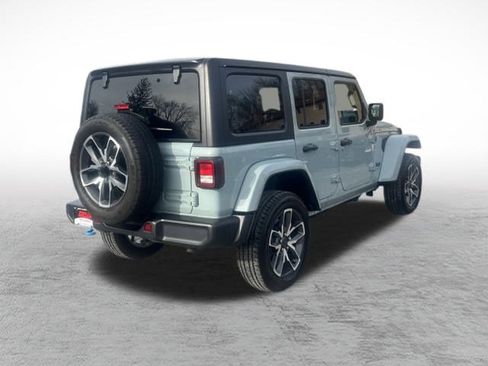 Used 2024 Jeep Wrangler Sport S w/ Convenience Group image 8