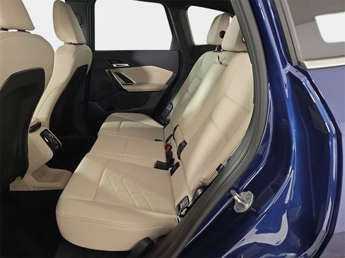 Used 2025 BMW X1 xDrive28i w/ Technology Package image 17