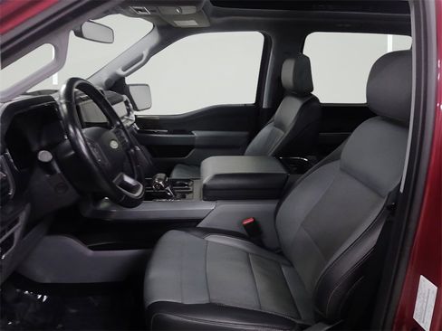 Certified 2022 Ford F150 Lariat w/ Equipment Group 502A High image 25