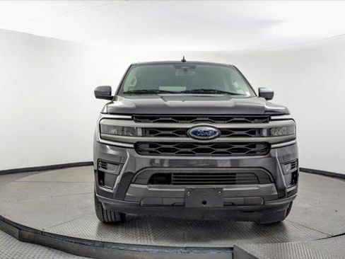 Used 2024 Ford Expedition Max XLT AWD/4WD image 11