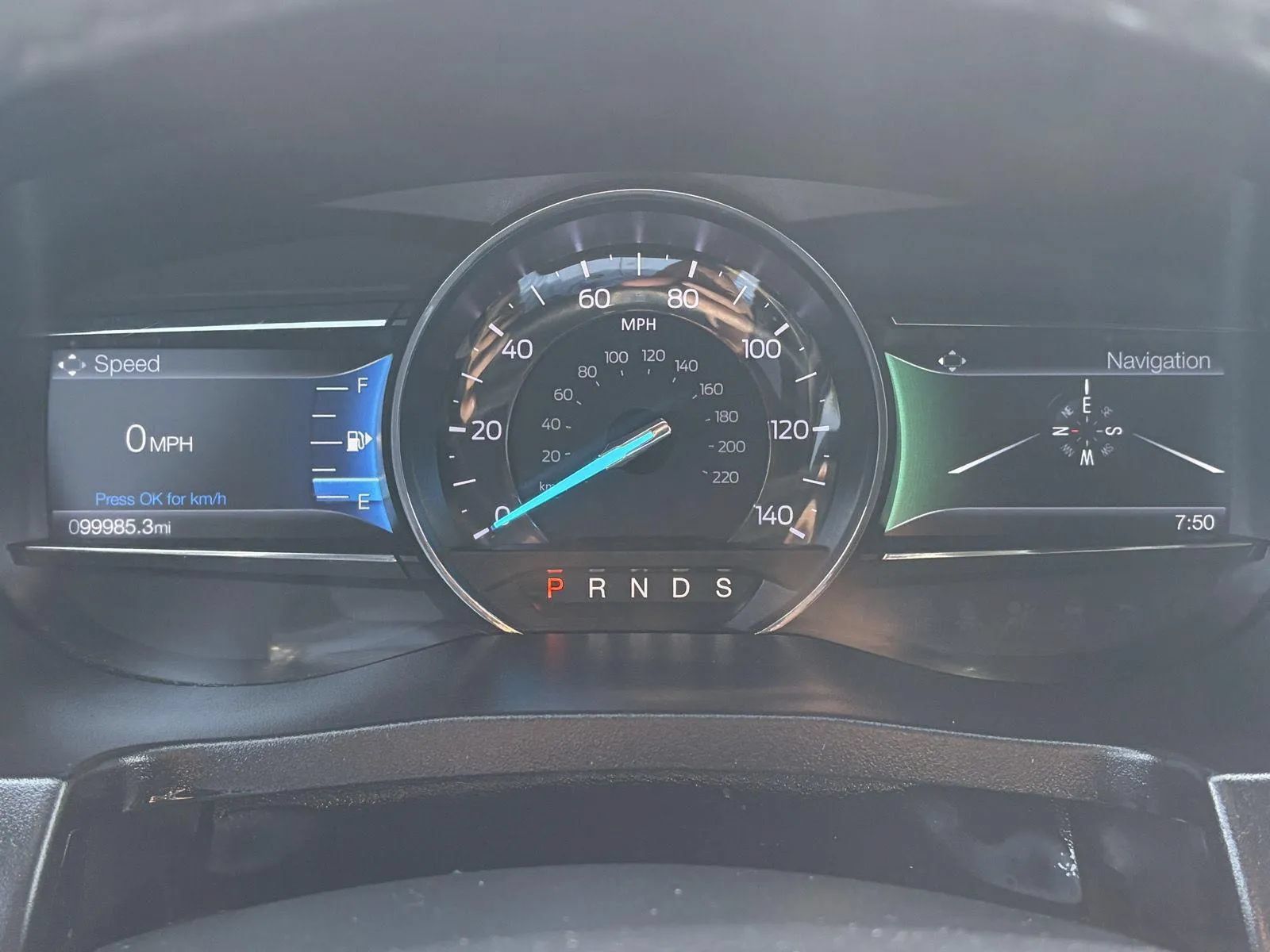 Used 2019 Ford Explorer XLT w/ Equipment Group 202A FWD image 19