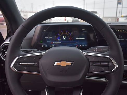 New 2026 Chevrolet Equinox LT w/ Safety and Technology Package image 30