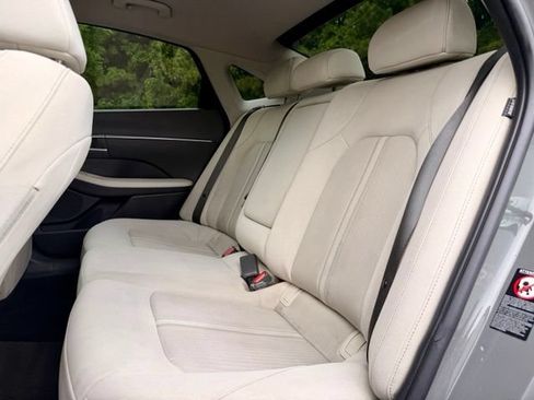 Used 2022 Hyundai Sonata SEL w/ Cargo Package FWD image 26