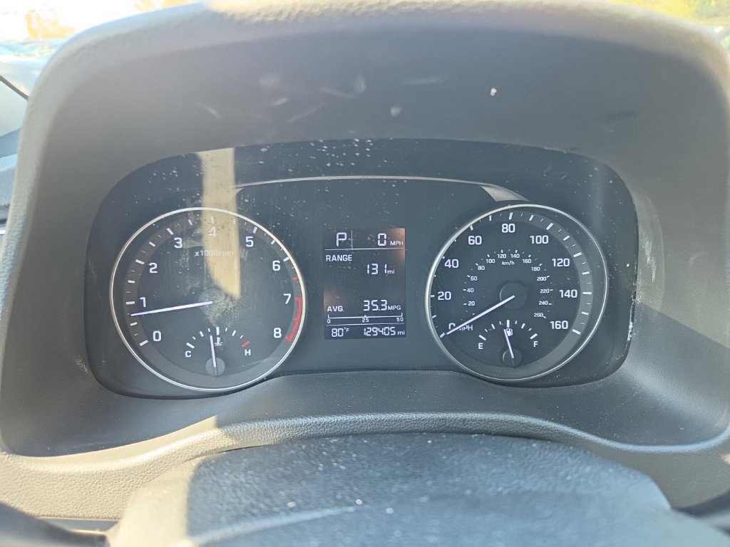Used 2017 Hyundai Elantra SE FWD image 12