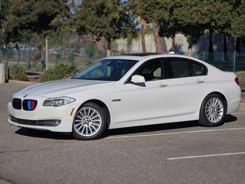 Used 2011 BMW 535i Sedan image 12
