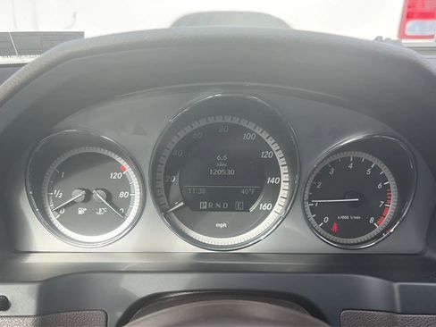 Used 2011 Mercedes-Benz C 300 4MATIC Sedan image 31