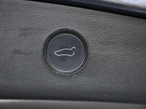Used 2022 Tesla Model 3 Long Range image 15