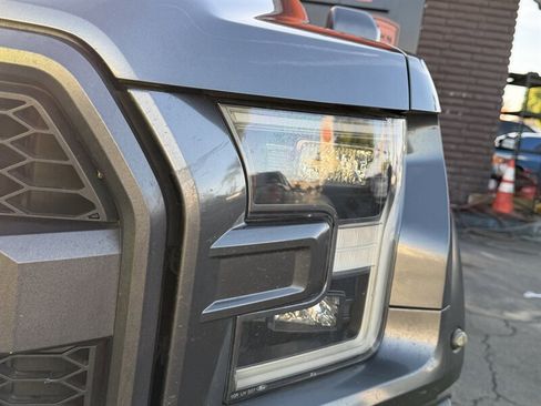 Used 2019 Ford F150 Raptor w/ Equipment Group 802A Luxury AWD/4WD image 5