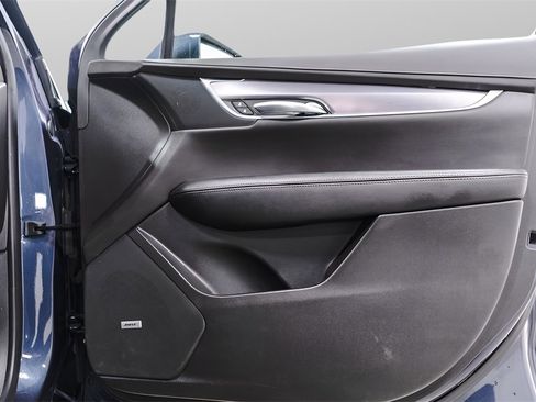 Used 2019 Cadillac XT5 Luxury image 35