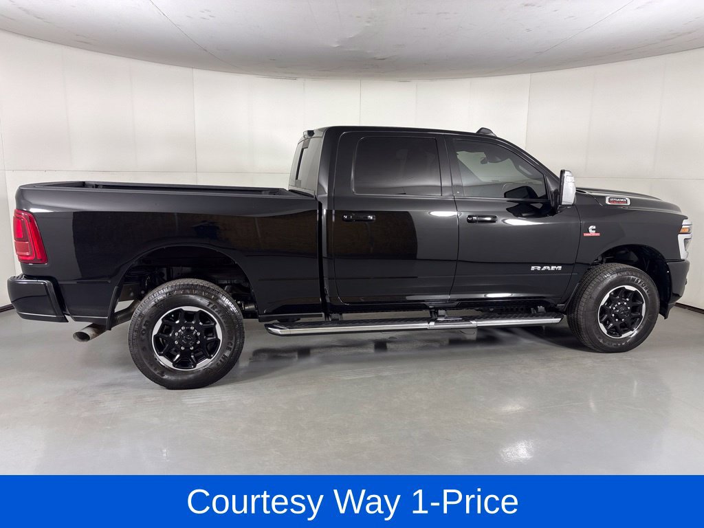 Used 2025 RAM 2500 Laramie w/ Towing Technology Group AWD/4WD image 12