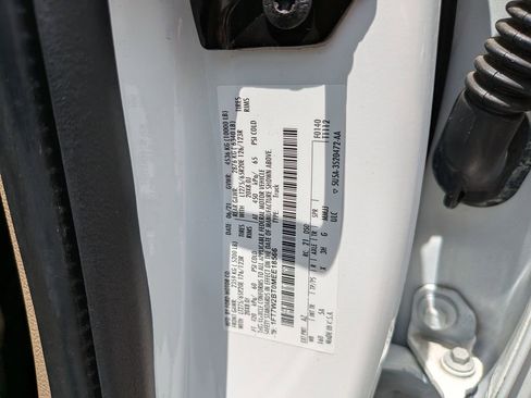 Used 2021 Ford F250 Lariat w/ Lariat Ultimate Package AWD/4WD image 38