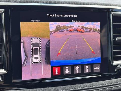 New 2027 Chrysler Pacifica Select AWD/4WD image 26