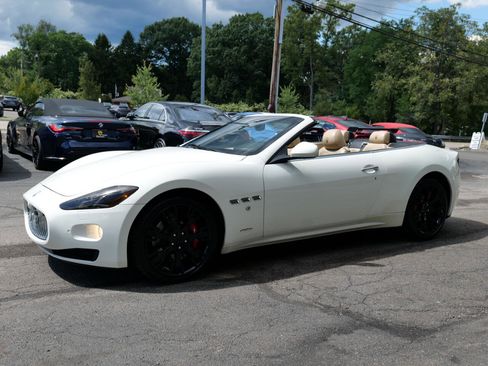 Used 2015 Maserati GranTurismo Convertible image 69