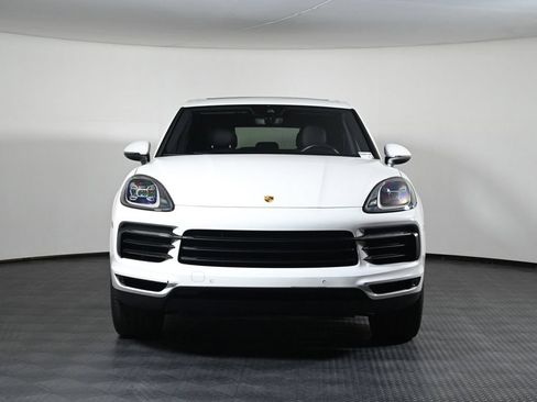 Certified 2023 Porsche Cayenne AWD/4WD image 17