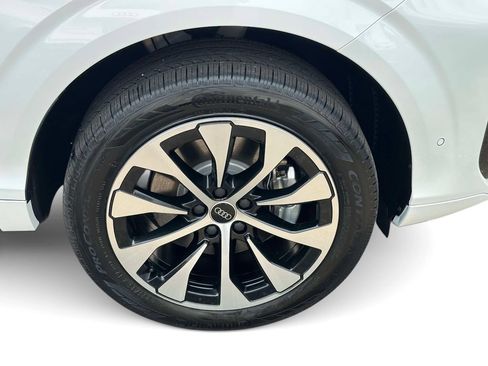 New 2026 Audi Q3 quattro 2.0T AWD/4WD image 13
