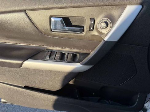Used 2011 Ford Edge SEL w/ 202A Rapid Spec Order Code FWD image 7