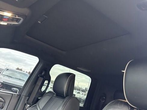 Used 2024 RAM 2500 Limited image 31