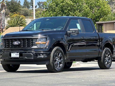 New 2026 Ford F150 STX w/ Equipment Group 200A RWD image 7