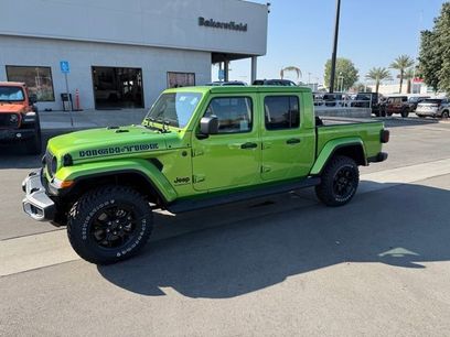 New 2025 Jeep Gladiator Sport