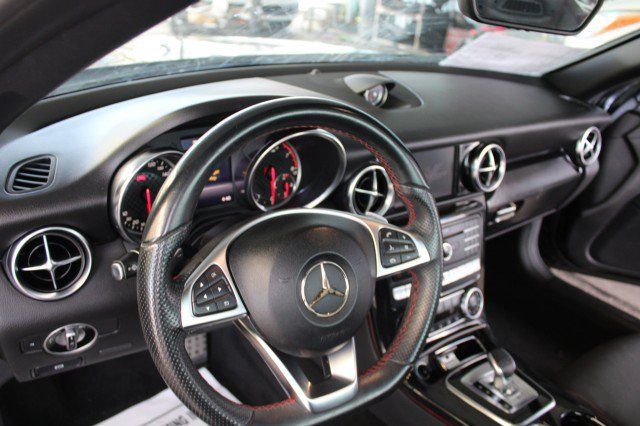 Used 2017 Mercedes-Benz SLC 43 AMG image 3