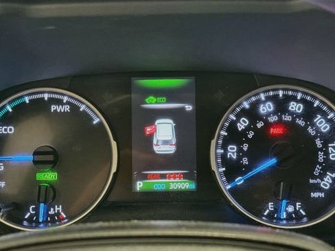 Certified 2022 Toyota RAV4 LE AWD/4WD image 10