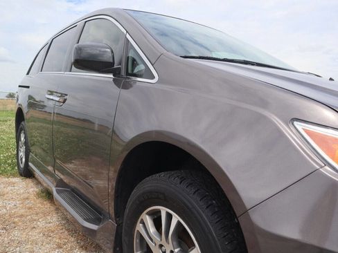 Used 2011 Honda Odyssey EX-L image 16