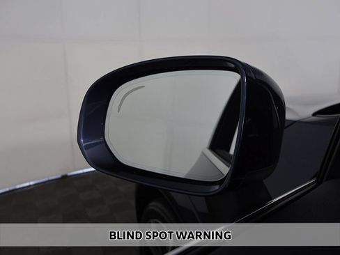 Used 2023 Volvo XC60 B6 Ultimate AWD/4WD image 6