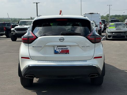 Used 2023 Nissan Murano SV w/ Cargo Package AWD/4WD image 6