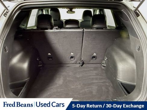 Used 2024 Jeep Compass Latitude AWD/4WD image 32