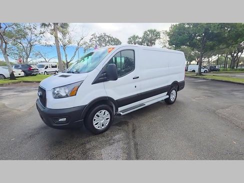 Used 2024 Ford Transit 250 Low Roof w/ Exterior Upgrade Package image 30