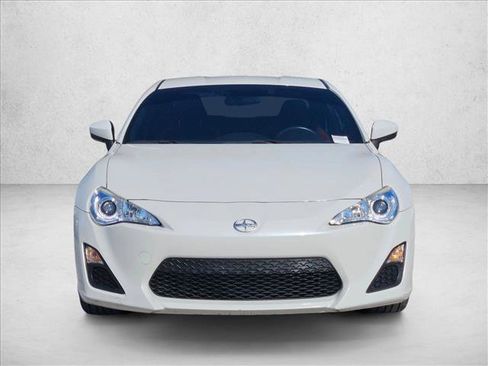 Used 2016 Scion FR-S image 2