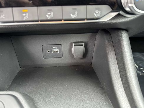 Used 2023 Nissan Sentra S image 28