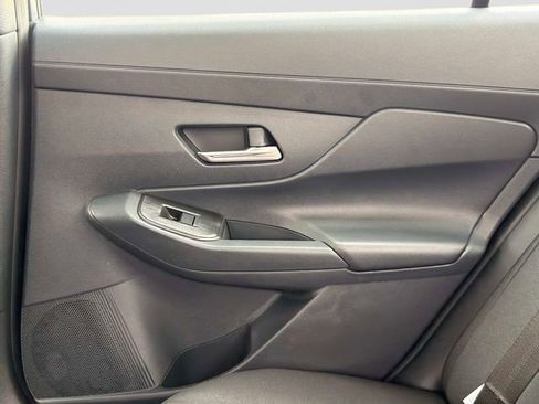 New 2026 Nissan Sentra SR w/ Floor Mat Package FWD image 14