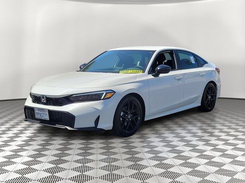 Certified 2026 Honda Civic Sport image 3