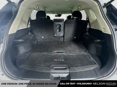 Certified 2018 Nissan Rogue SL FWD image 27