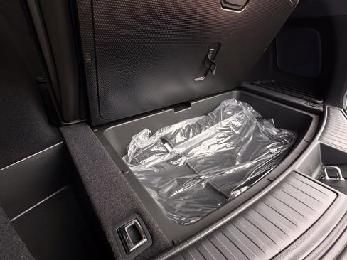 Used 2025 Acura RDX SH-AWD image 27