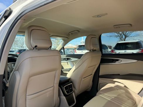 Used 2020 Lincoln Nautilus Premier w/ Equipment Group 101A image 16