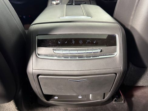 Used 2022 Cadillac Escalade Sport w/ Touring Package image 27