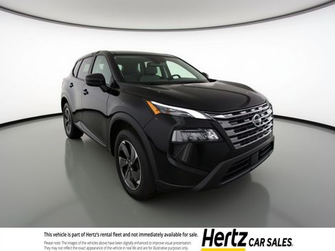 Used 2025 Nissan Rogue SV image 1