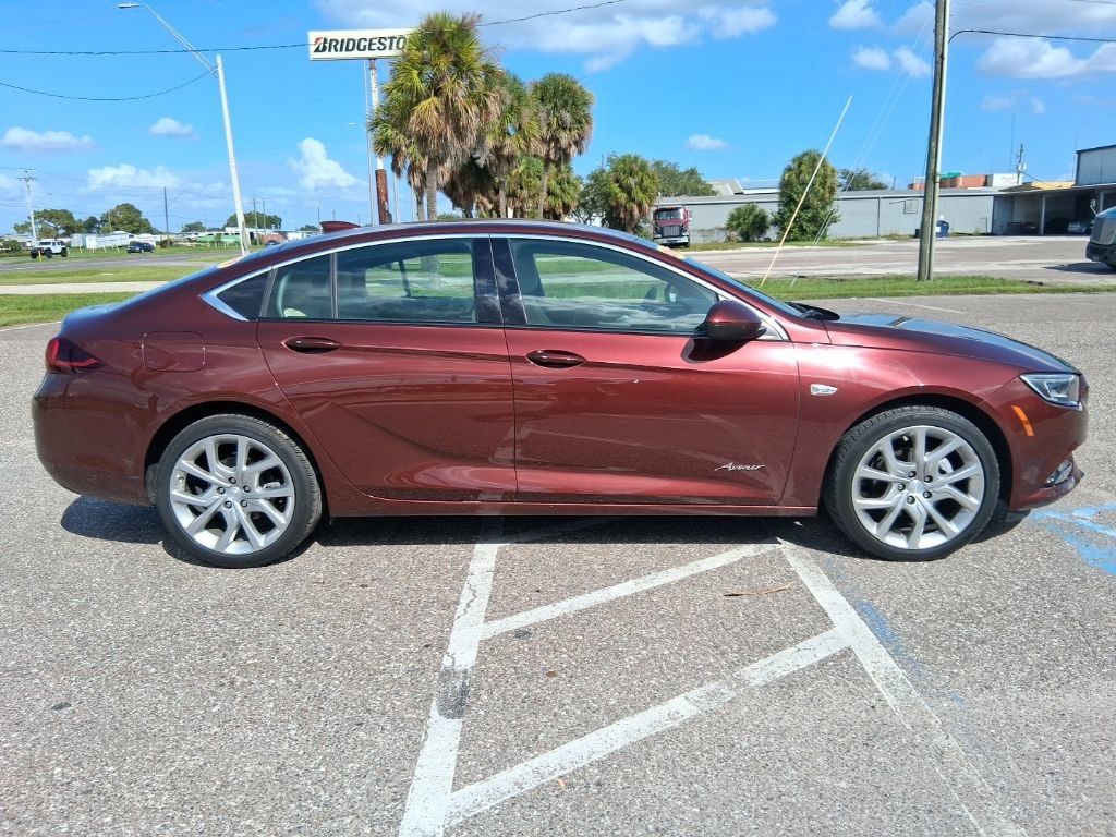 Used 2019 Buick Regal Avenir w/ Driver Confidence Package II FWD image 2