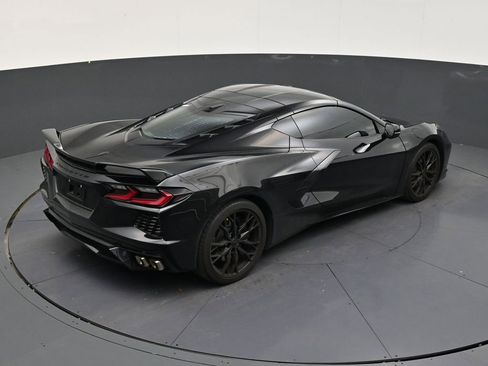 Used 2024 Chevrolet Corvette Stingray Coupe w/ Z51 Performance Package RWD image 17