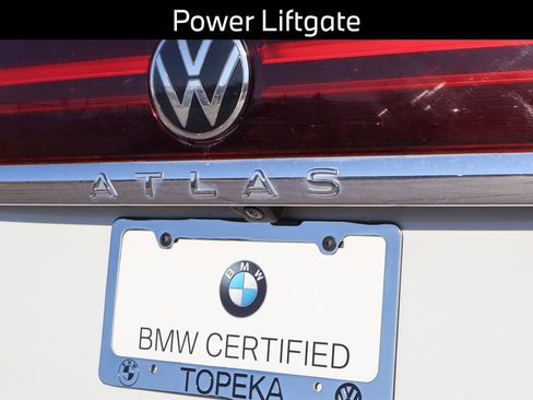 Used 2024 Volkswagen Atlas Cross Sport SE image 10