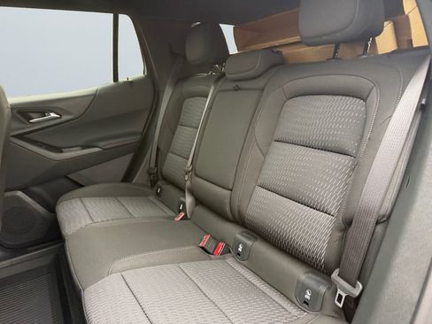 New 2026 Chevrolet Equinox LT image 13