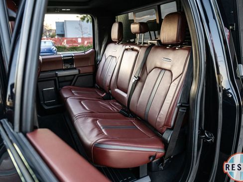 Used 2020 Ford F350 Platinum w/ Tremor Off-Road Package image 8