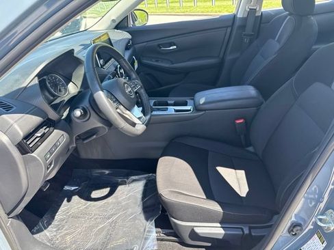 Certified 2025 Nissan Sentra SV w/ All-Weather Package FWD image 13