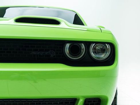 Used 2023 Dodge Challenger SRT Hellcat image 8