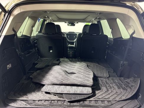 Used 2023 Subaru Ascent Limited w/ Technology Package image 13