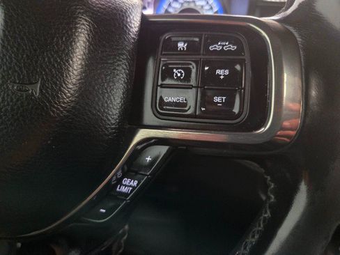 Used 2019 RAM 2500 Limited AWD/4WD image 49