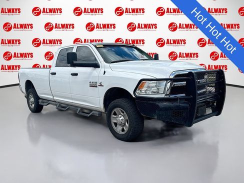 Used 2018 RAM 2500 Tradesman w/ Chrome Appearance Group AWD/4WD image 3
