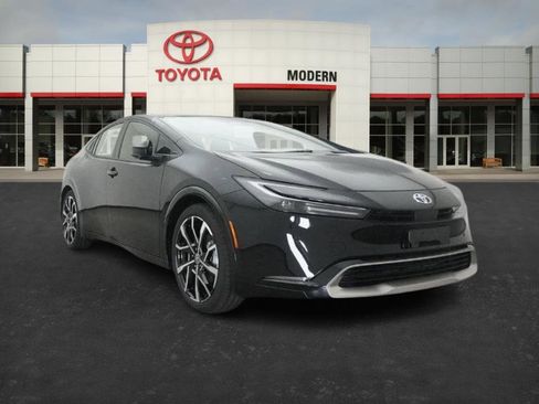 New 2026 Toyota Prius Plug-In Hybrid image 32